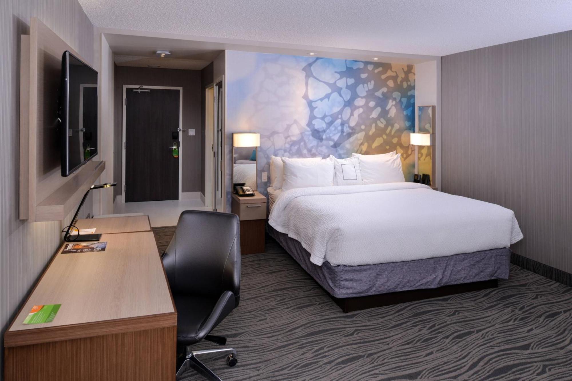 Courtyard By Marriott Saskatoon Airport Hotel Ngoại thất bức ảnh